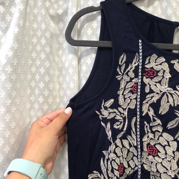 THML • navy floral embroidered peplum tank XS - Picture 4 of 5
